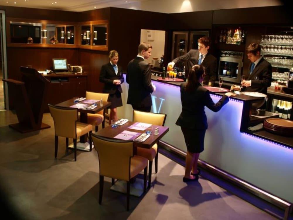 Hotel & Spa Vatel Nimes Ngoại thất bức ảnh