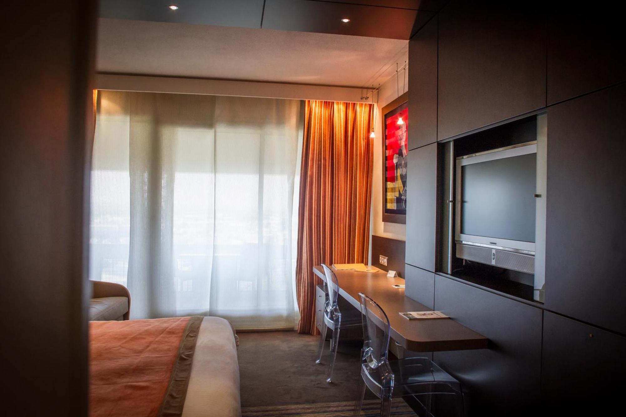 Hotel & Spa Vatel Nimes Ngoại thất bức ảnh