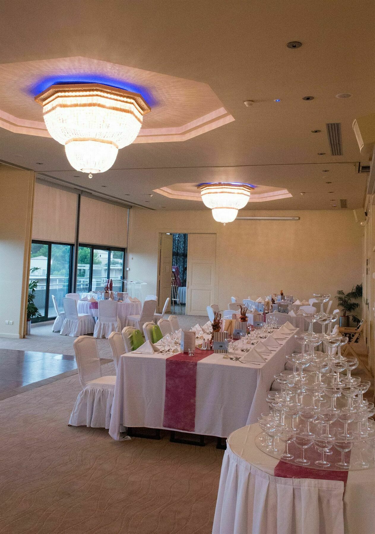 Hotel & Spa Vatel Nimes Ngoại thất bức ảnh