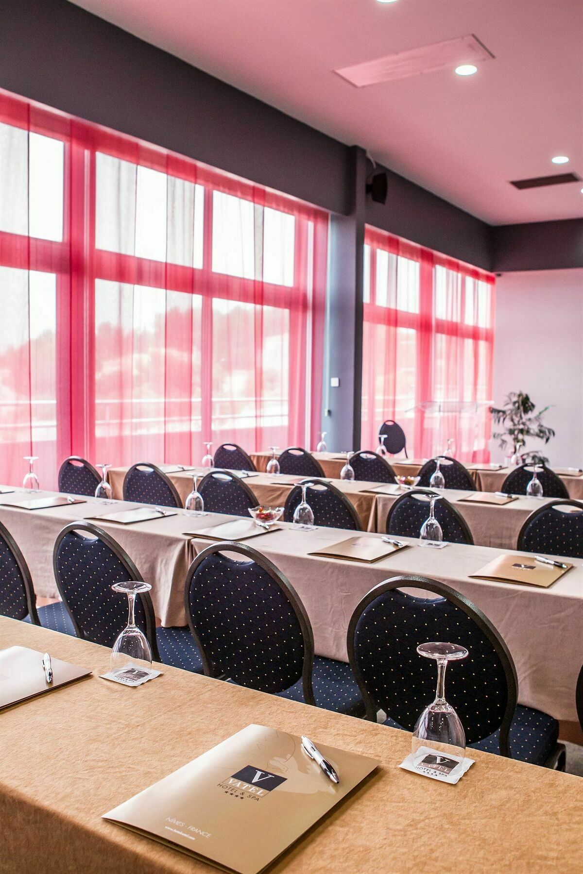 Hotel & Spa Vatel Nimes Ngoại thất bức ảnh