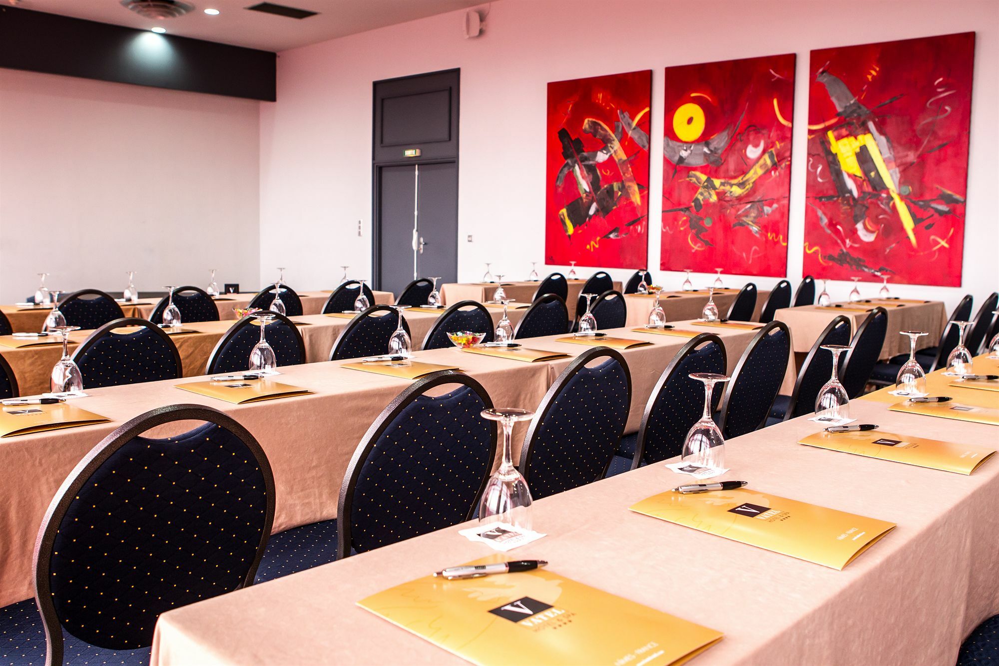 Hotel & Spa Vatel Nimes Ngoại thất bức ảnh